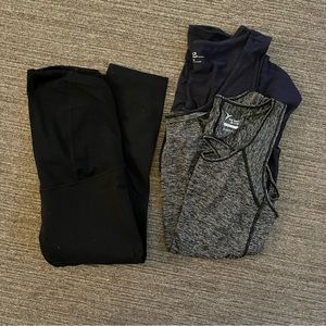 Maternity workout bundle Ingrid & Isabel leggings Old Navy and Gap tops